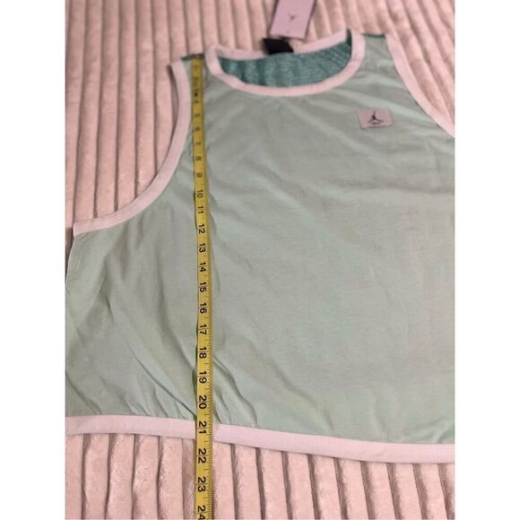 Nike Jordan Essential Mesh Jersey Woman's Top Mint  Size1X  Active - Picture 3 of 8